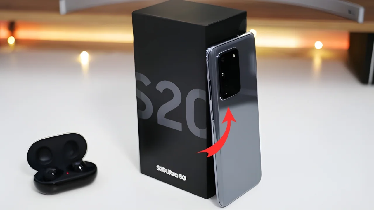 Samsung Galaxy S20 Ultra 5G Smartphone advanced camera system & 6,79 inch dynamic display